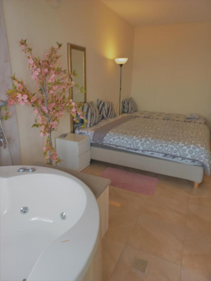 Panorama Bay View 3 Room ไฮฟา ภายนอก รูปภาพ